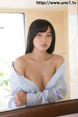 美女脱了全部衣服的